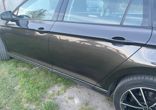 Volkswagen Passat cena 39999 przebieg: 320000, rok produkcji 2015 z Wejherowo małe 301